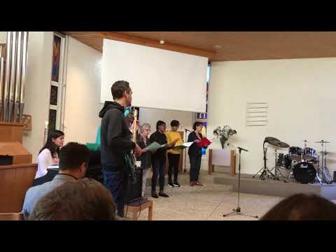 Nous marchons dans la lumière de Dieu (Siyahamba en français)