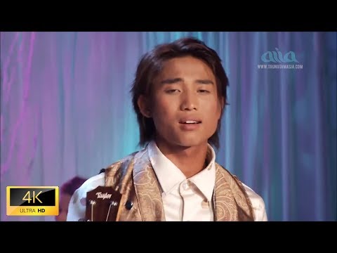 Thể hiện bởi Đan Nguyên