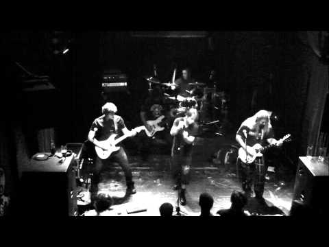 Paradox - PARADOX 1.6.2012. | Zlatá dívka | Divadlo pod Lampou - Plzeň