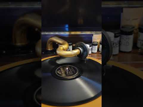 The Count's Idea - Charlie Barnet and his Orchestra Bluebird Records #10453 1939