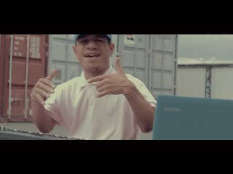 Sorry Dalam Dalam - Elegant Boys feat. Ghea (Official Music Video)