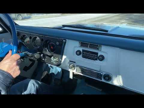 1971 Chevrolet K-10 Custom Deluxe in Big Bend, Wisconsin - Video 1