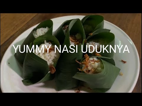 Makan Nasi Uduk Betawi Terenak Di Kebon Kacang | Nasi Uduk Pak Zainal Fanani