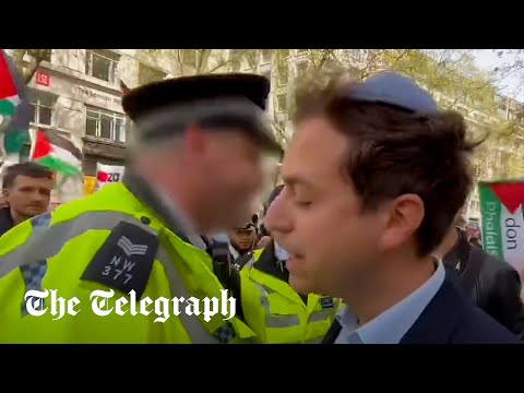 Police threaten to arrest ‘openly Jewish’ man for walking near pro-Palestine protest