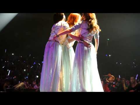 120811 4minute in macau