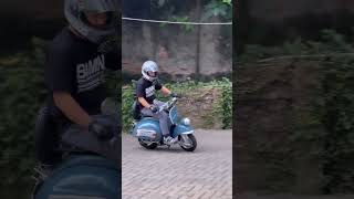 Download lagu Vespa unik mungil #atenxkatros mp3 Download lagu Vespa unik mungil #atenxkatros mp3