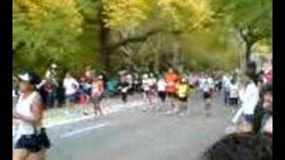 preview picture of video 'NYC Marathon 2007'