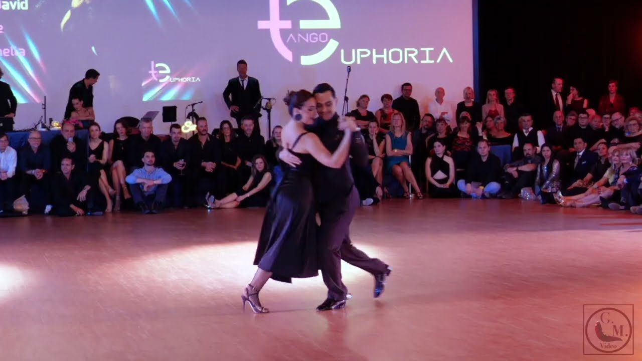 ORNELLA SIMONETTO yJUAN DAVID VARGAS  MILONGA