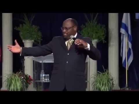 Dr. Myles Munroe-Building A Legacy for the Next Generation