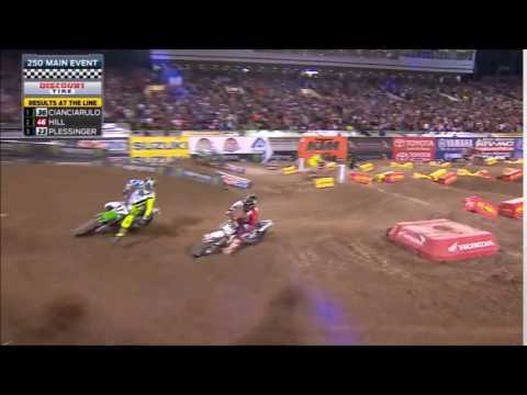 Zach Osborne vs Joey Savatgy