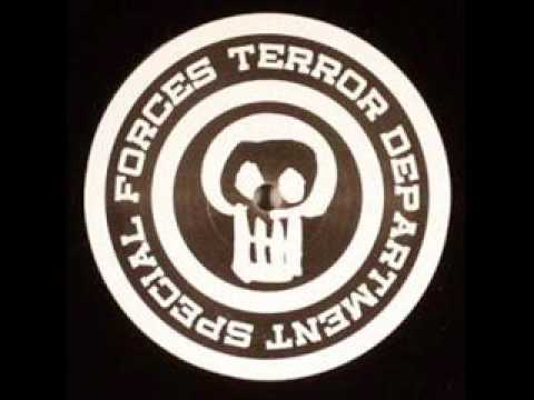 Frazzbass vs Komprex - Live Terrorism