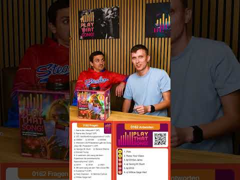 Wir spielen Play That Song 🎶Fragen beantworten, Hits erkennen und Chips sammeln – wer wird gewinnen?