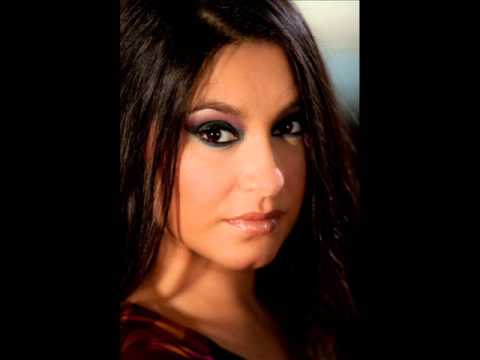 11-angela bautista-para hacerte feliz