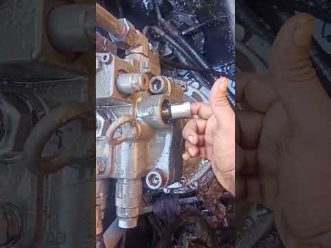 Swing Motor Check Valve @Bazylland #india #operator #hitachi