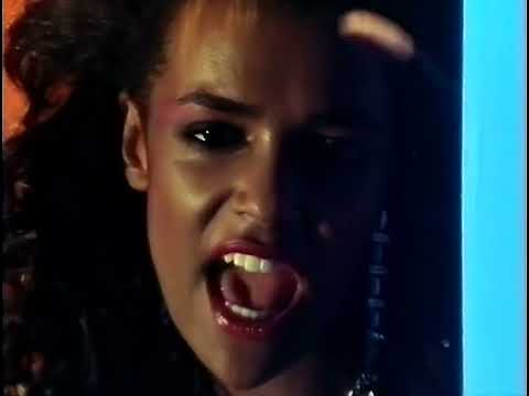 Tracy Spencer - Run To Me (1985) (Official Video)