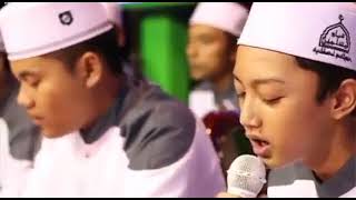 Download lagu lagu sholawat jangan turuti nafsu (gus azmi) mp3