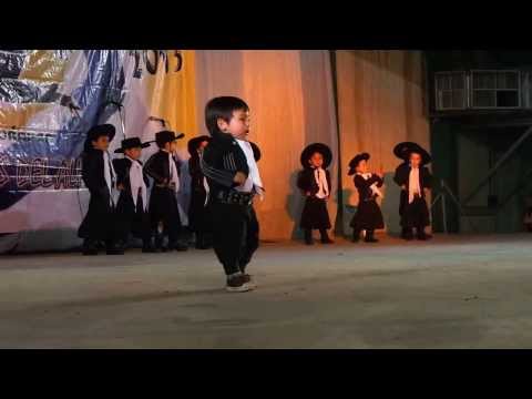 .Malambo de  Lazaro ALVAREZ Tengo 2 añitos y me gusta Zapatear..