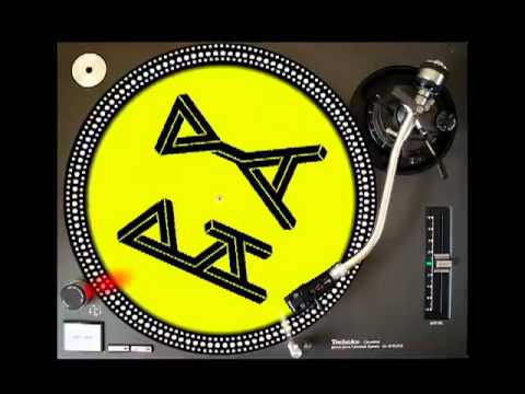 Brokenchips - PHYA ( Squaresushi Remix )