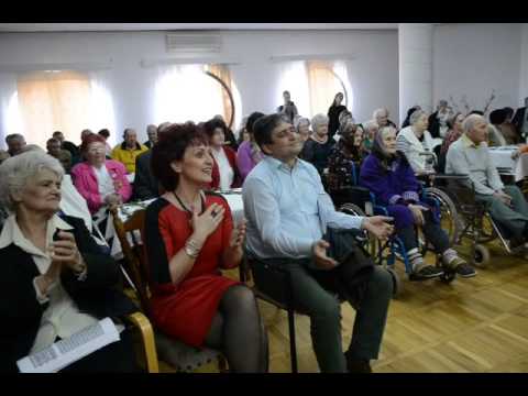 Elevii clasei de canto de la Centrul de Cultura Augustin Bena Alba Iulia