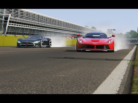 Mercedes-Benz Vision GT vs Ferrari LaFerrari at Monza Circuit
