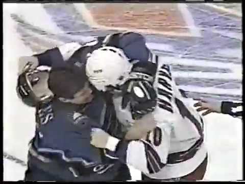 Mike Eagles TKO's Todd Harvey