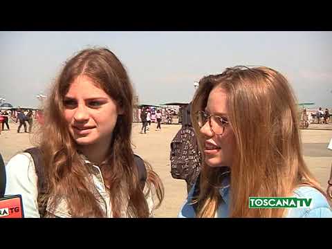 2018-05-07 FIRENZE - POLIZIA POSTALE INSEGNA AI RAGAZZI COME USARE I SOCIAL