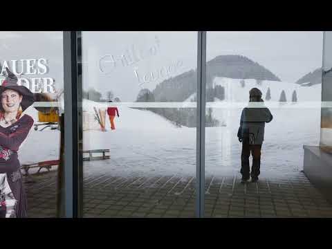 Blaues Wunder im Winter in der SkiWelt Söll