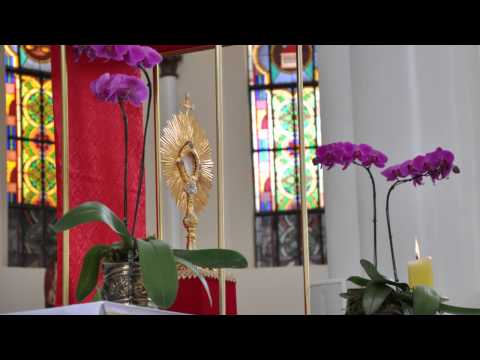 Ouvindo o Evangelho de Nosso Senhor Jesus Cristo 31 5 2015