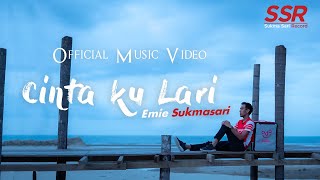 Download lagu Cinta Ku Lari - Emie Sukmasari mp3