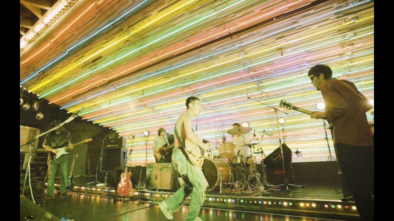 踊ってばかりの国 in LAST UNIVERSE