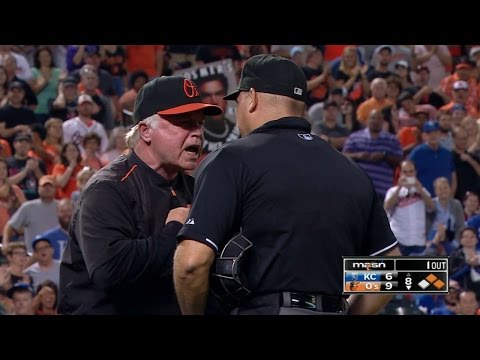 Showalter Gets Tossed After Davis Hbp