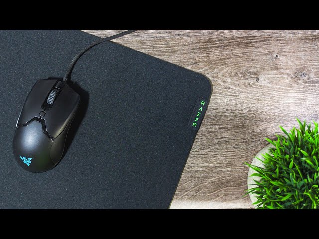 Vídeo relacionado con Razer Gigantus V2 - Alfombrilla de ratón para Juegos (tamaño Mediano): Superficie de Tela microtejida Texturizada, Espuma de Goma Gruesa de Alta Densidad, Base Antideslizante, edición Hello Kitty &