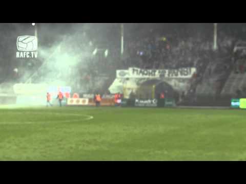 CO-27 01-03-2014 RAFC-STVV relschoppers veroorzaken einde wedstrijd