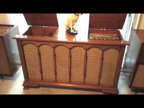 Christmas dragnet. Stan Freberg, 1953. Capital promo. Part 2