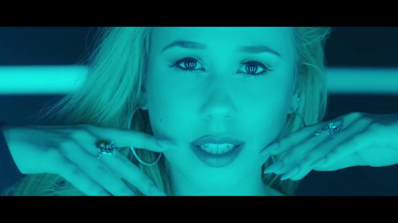Vicetone ft. Haley Reinhart — Something Strange