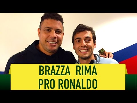 Fabio Brazza makes a rhyme for Ronaldo Fenômeno