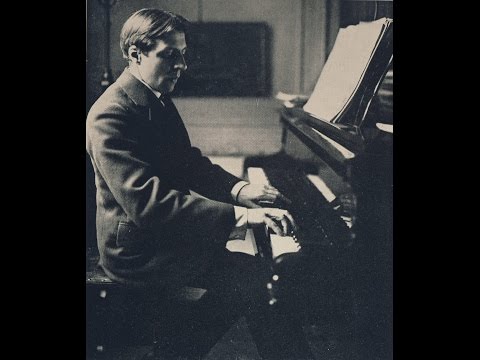 Robert Schumann Piano Concerto -- Alfred Cortot (1927 rec.)