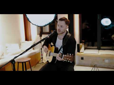 Something in the Orange -  Julian Pfoertner (Live & Acoustic, Zach Bryan Cover)