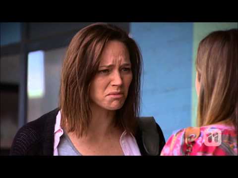 [Neighbours] Erin Rogers & Sonya Rebecchi II 7047 Scene