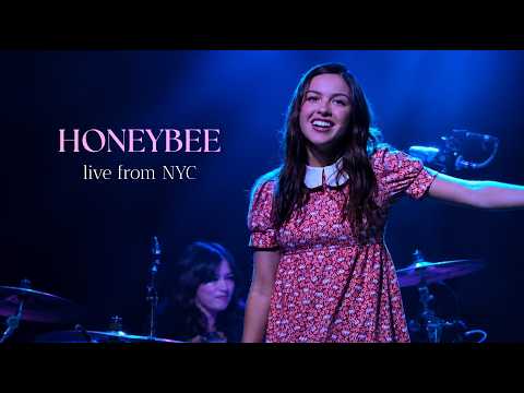 Olivia Rodrigo - honeybee (Live in NYC)