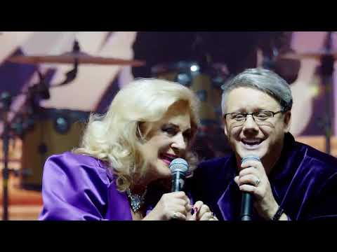 FUEGO ȘI STELA ENACHE - ANI DE LICEU