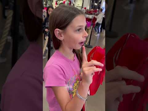 Now that’s a good deal 🛍️ #lululemon #shopping #motherdaughter #shorts