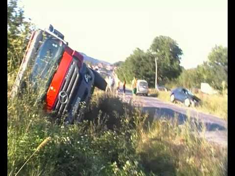 Accident la intersectia cu satul Curita. #ManastireaCasin | ciprian.zota vlog