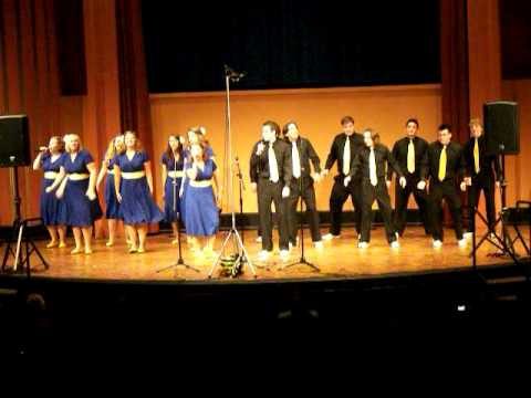 2012-02-18 Ryan Gigliotti performing I Want You To with the Acapelicans