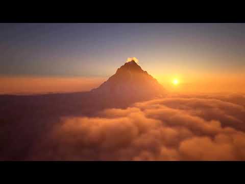 Walking Clouds  - Maya Sand (Relaxing Ambient Piano)