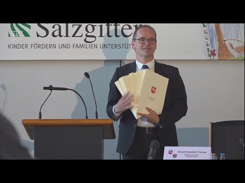 Digitalisierung in der Schule - helfen die Zuwendungen aus dem Digitalpakt weiter?