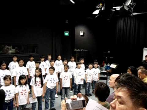 Sonja & Mika - Choir Performance: Dona Nobis Pacem