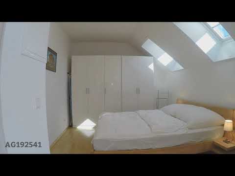 ST-192541 - Modern möblierte Wohnung mit TG und Balkon in Esslingen am Neckar