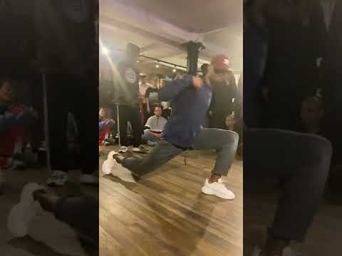 Dancer: nickel.yudat