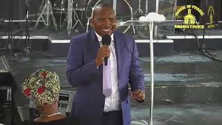 Download lagu Bishop Sekete 'Otlowelle ho Thweka o Mozalwane' (I Laught At that part) mp3